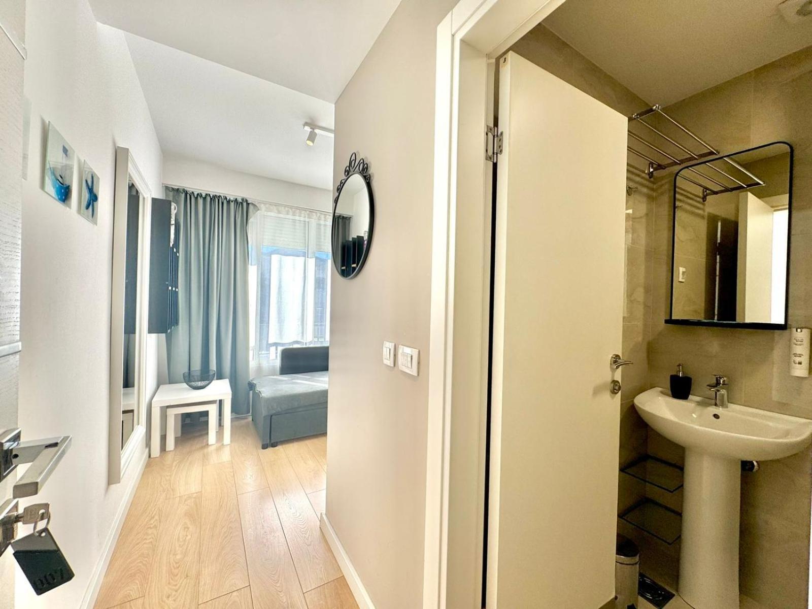 Apartmani Terminal Budva Exteriör bild
