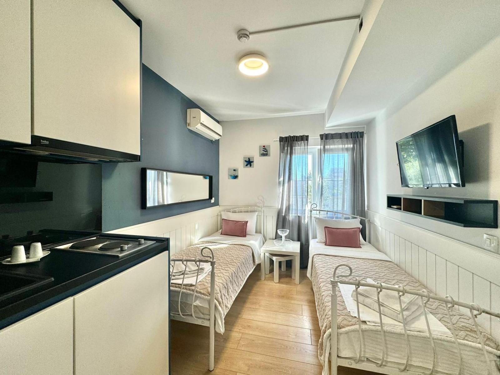 Apartmani Terminal Budva Exteriör bild