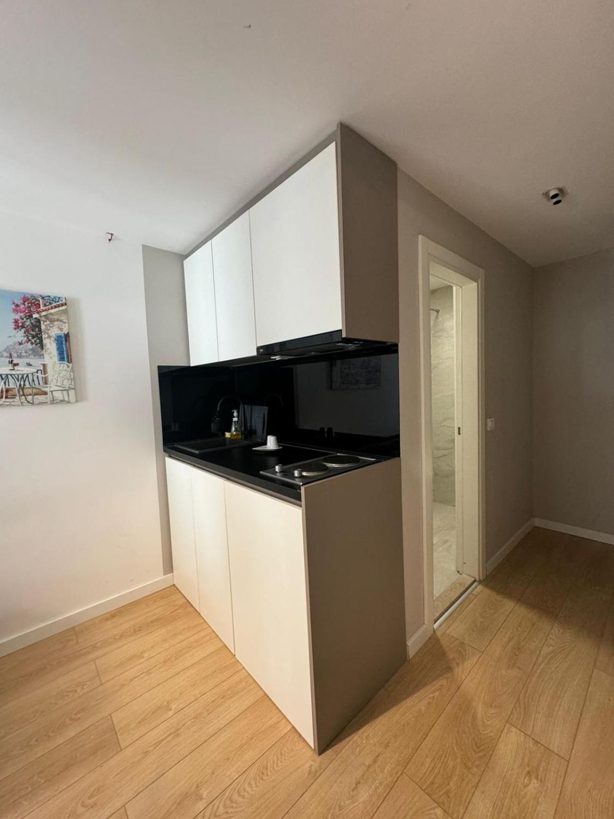 Apartmani Terminal Budva Exteriör bild