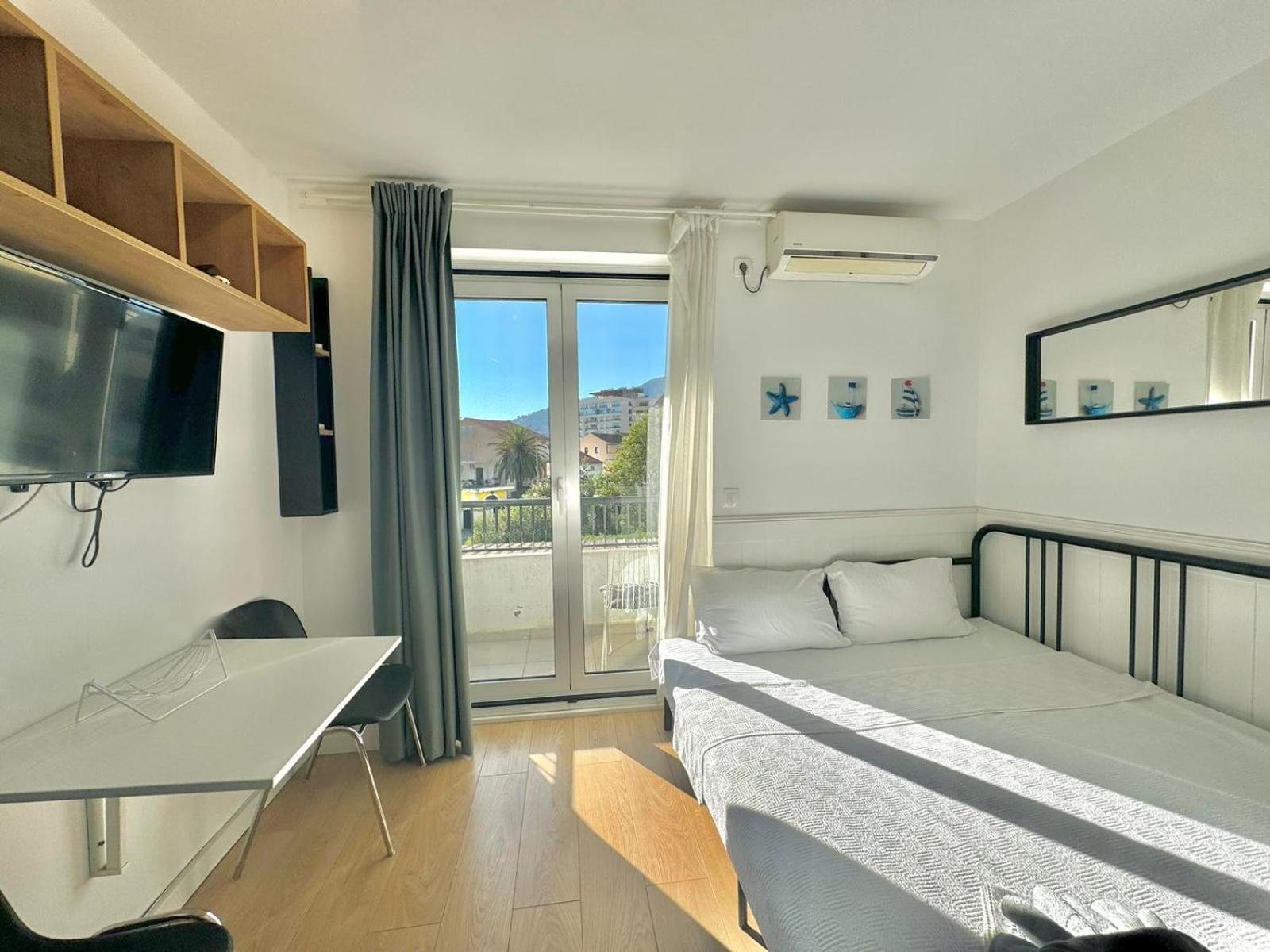 Apartmani Terminal Budva Exteriör bild
