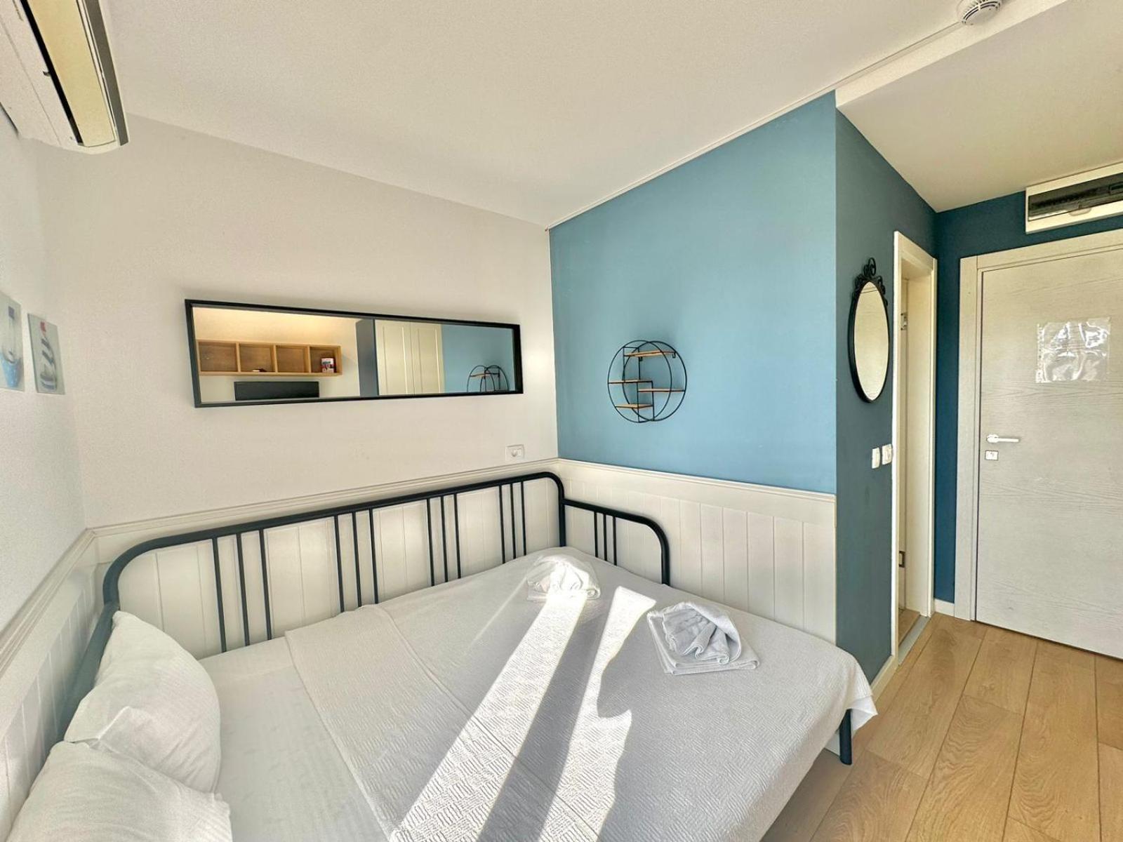 Apartmani Terminal Budva Exteriör bild