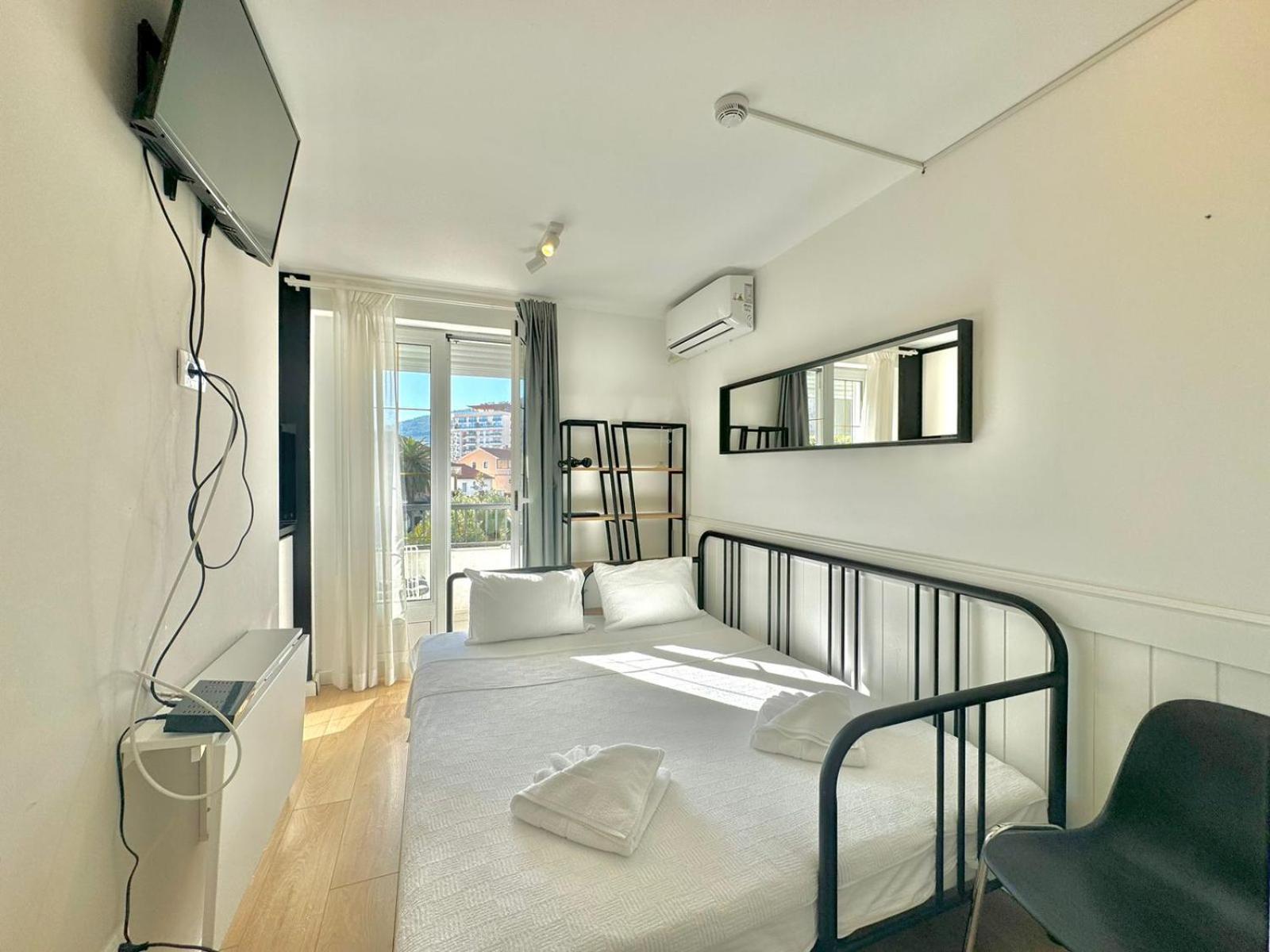 Apartmani Terminal Budva Exteriör bild